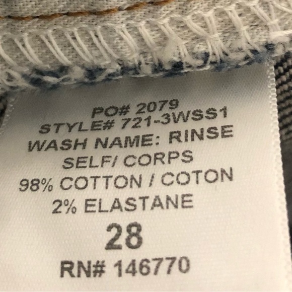 RE/DONE Originals Women's High Rise Ankle Crop Jeans in Rinse Button Fly - Picture 6 of 6